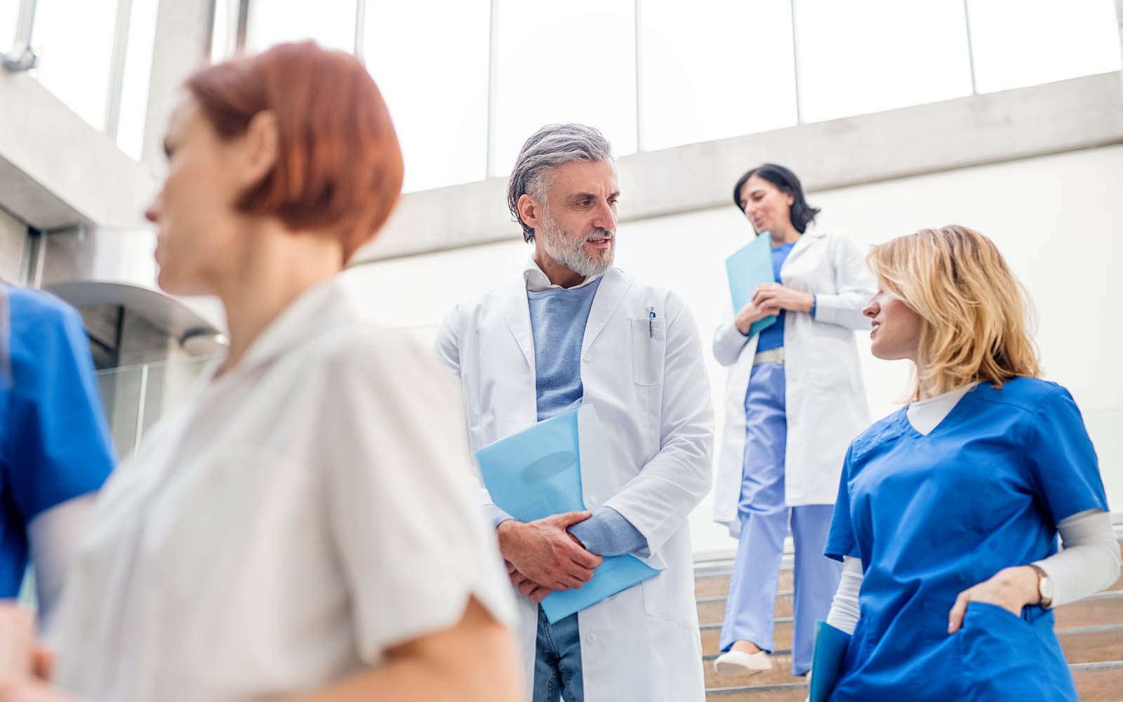 Bundestag stimmt Krankenhausreform 2025 zu